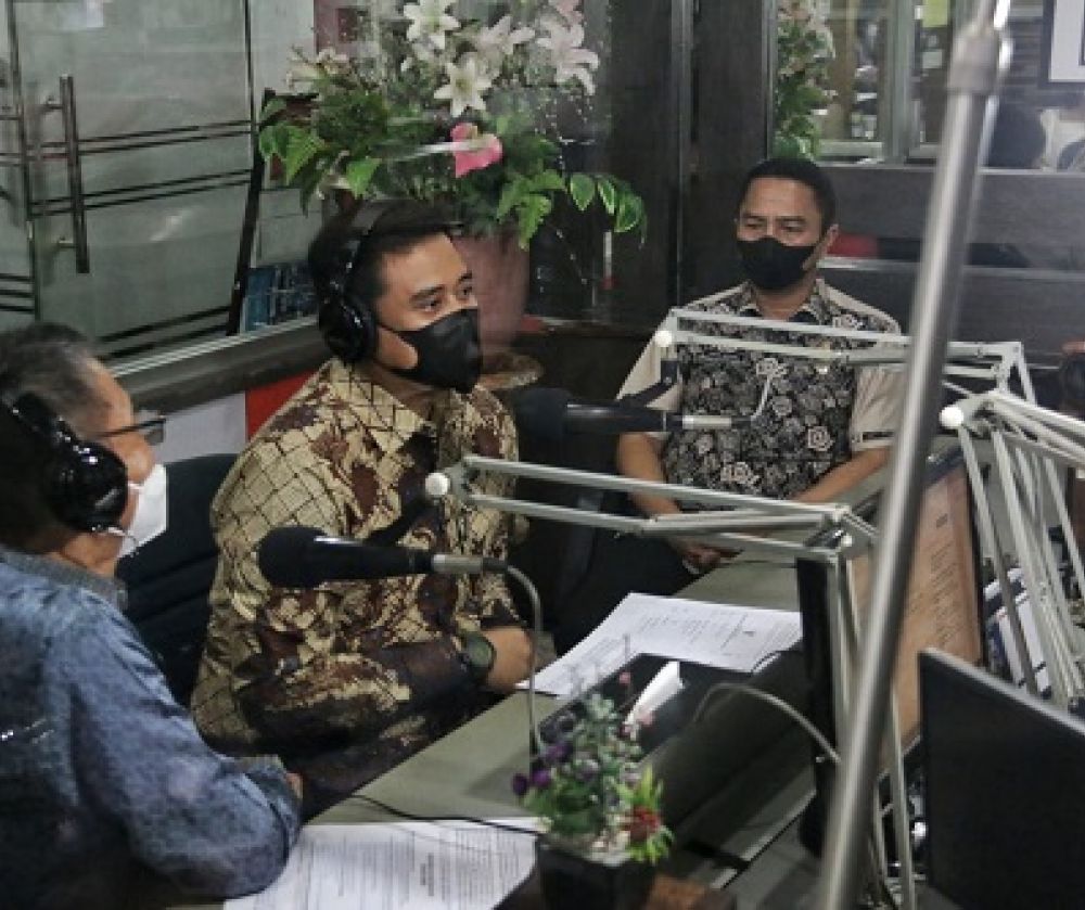 Kadis Kominfo Medan Dampingi Wali Kota Medan Talkshow di Radio Kardopa Ingin Kota Medan Menjadi "Market" Bagi Pelaku UMKM